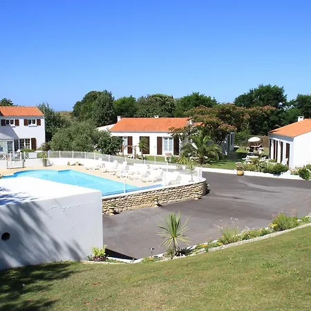 Les Cariatides Village de vacances *