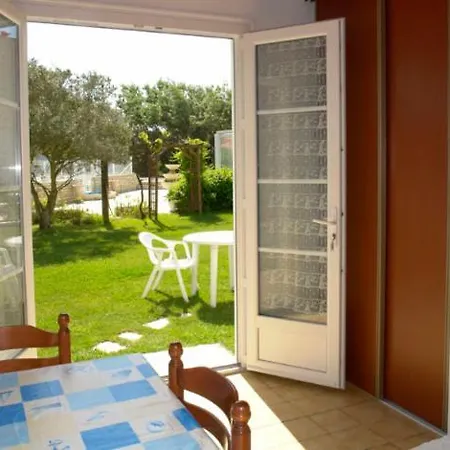 Les Cariatides Village de vacances *