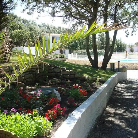 Les Cariatides Village de vacances *