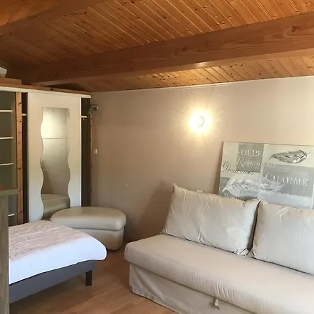 Les Cariatides Village de vacances *