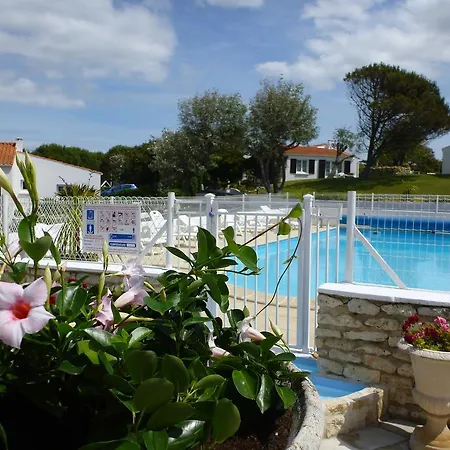 Les Cariatides Village de vacances
