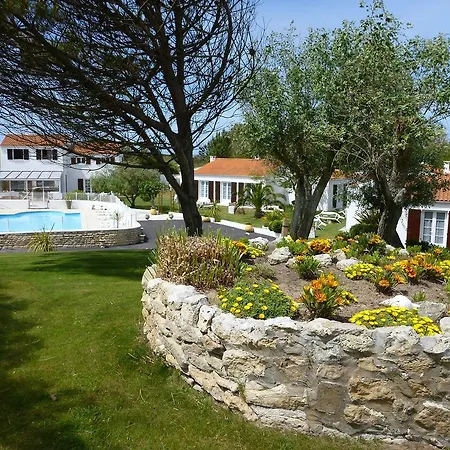 Village de vacances Les Cariatides *